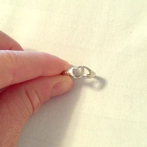 Size 6 intertwining heart ring sterling silver